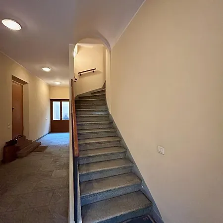 Accogliente Nel Centro Storico Di Belluno, Dietro Piazza Delle Erbe